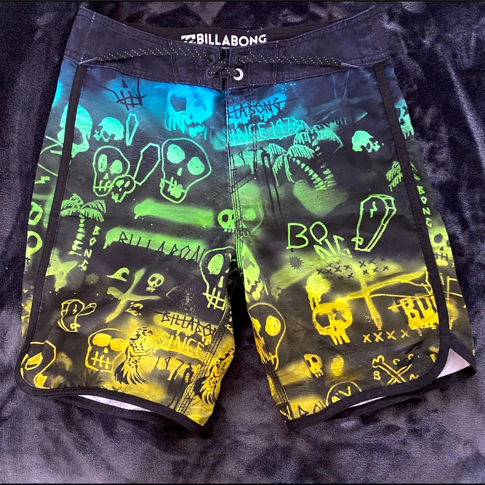 🌴Billabong Board Shorts🌴
